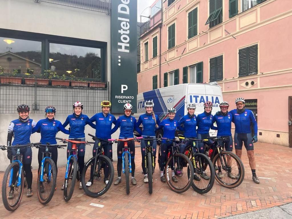Bike & Family Hotel Derby Finale Ligure Exterior photo