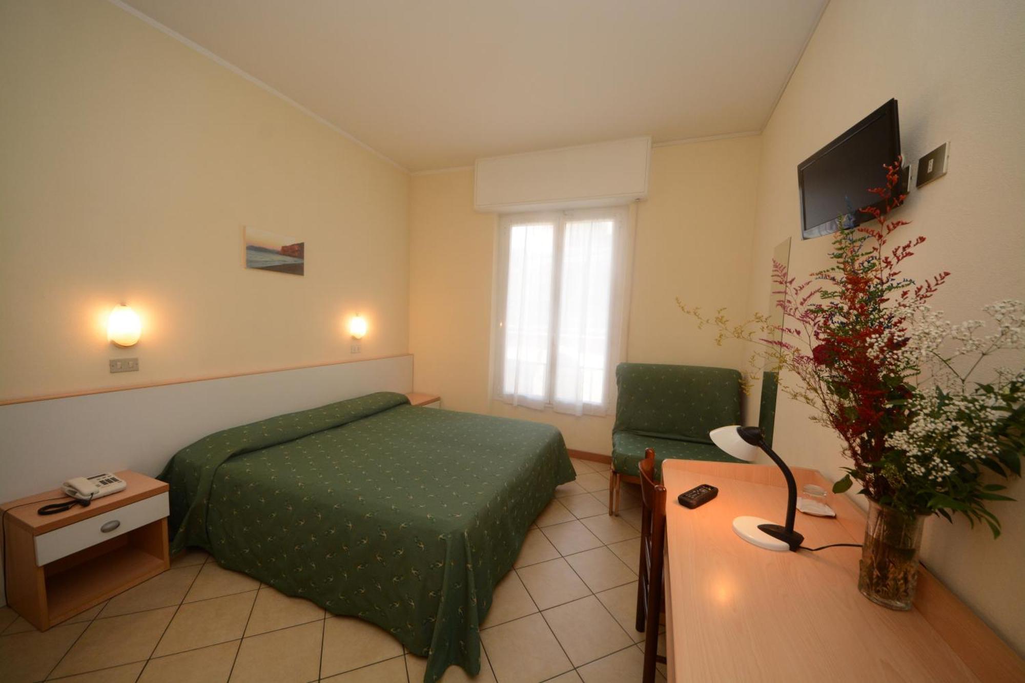 Bike & Family Hotel Derby Finale Ligure Exterior photo