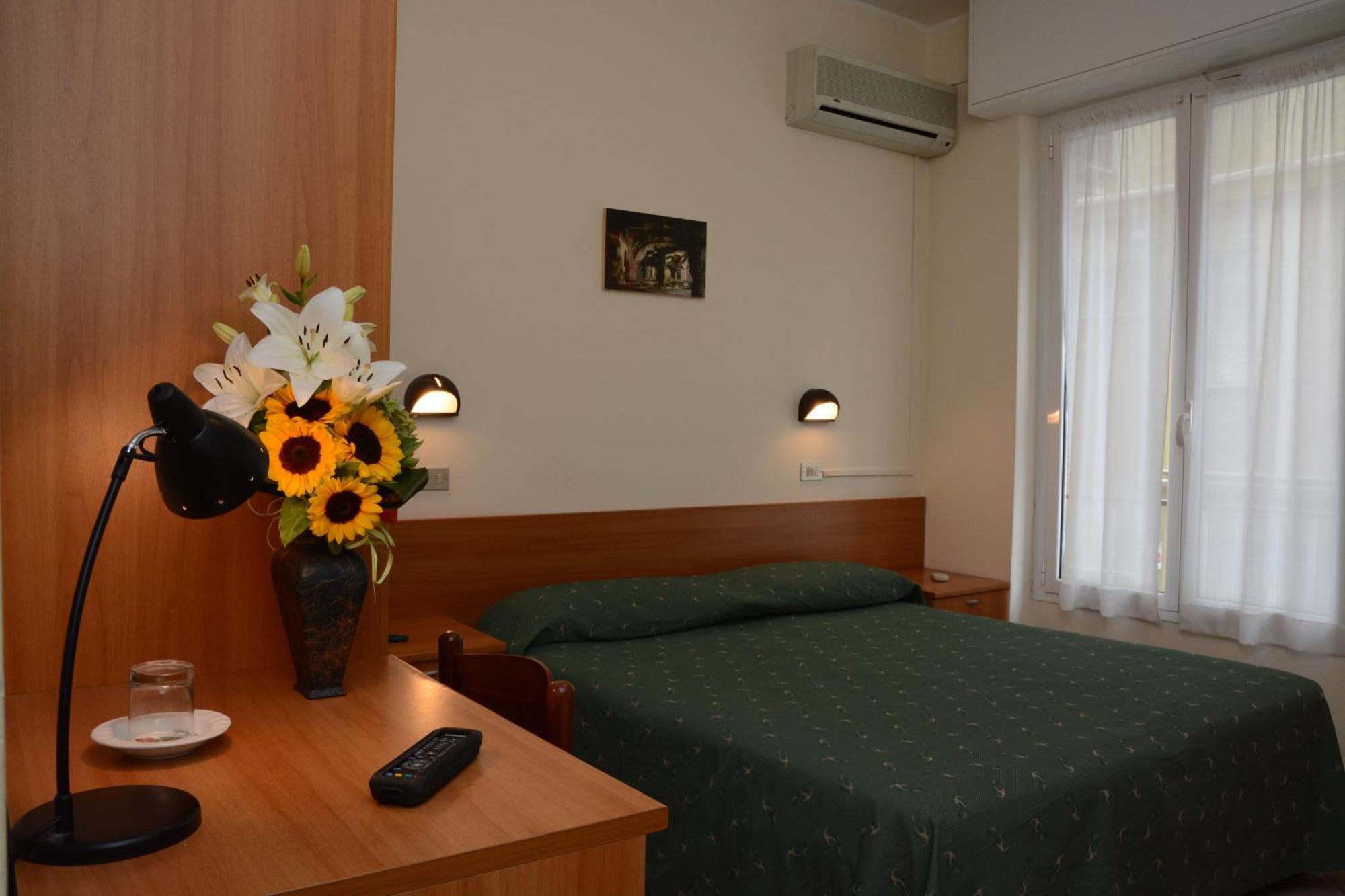 Bike & Family Hotel Derby Finale Ligure Exterior photo