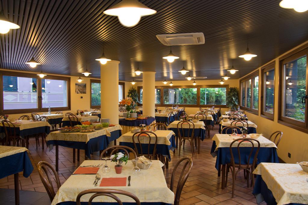 Bike & Family Hotel Derby Finale Ligure Exterior photo