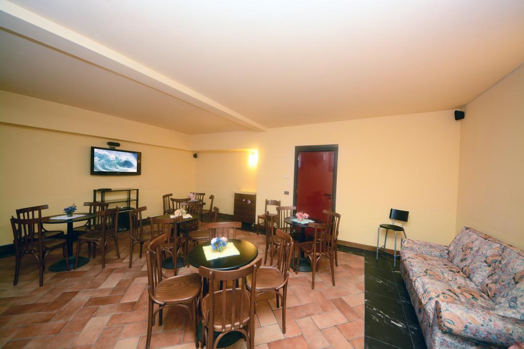 Bike & Family Hotel Derby Finale Ligure Exterior photo